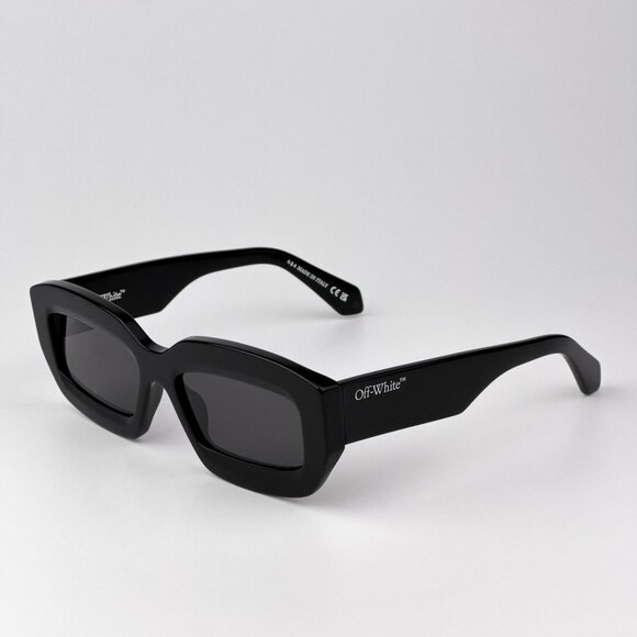 Off-White CHARLOTTE Men Sunglasses Black Rectangle Frame I Model OERI138 1007 - Picture 6 of 11